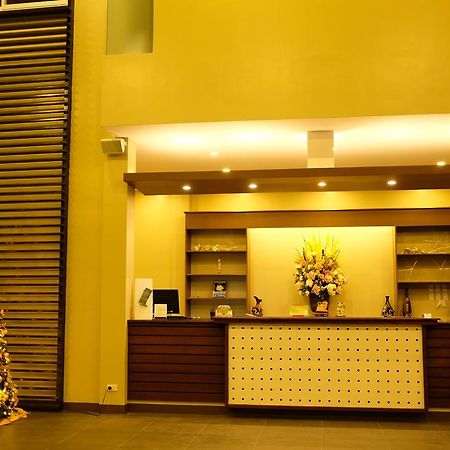 Seasons Hotel And Convention Center San Jose  Buitenkant foto