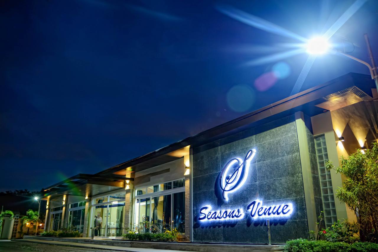 Seasons Hotel And Convention Center San Jose  Buitenkant foto