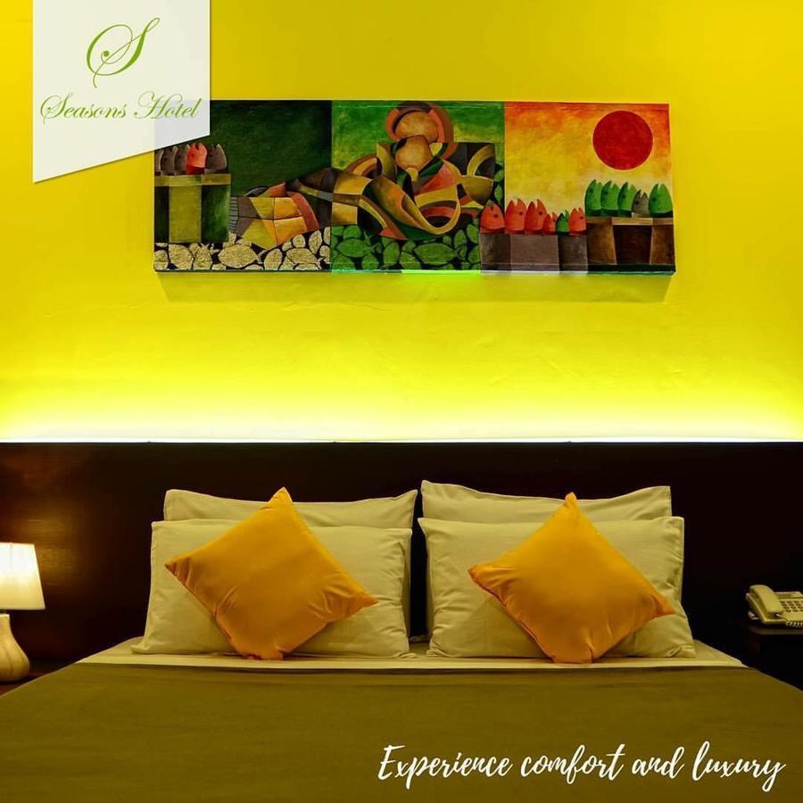 Seasons Hotel And Convention Center San Jose  Buitenkant foto