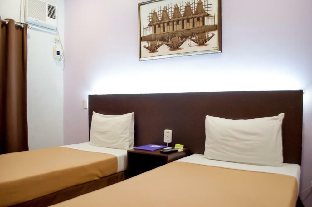 Seasons Hotel And Convention Center San Jose  Buitenkant foto